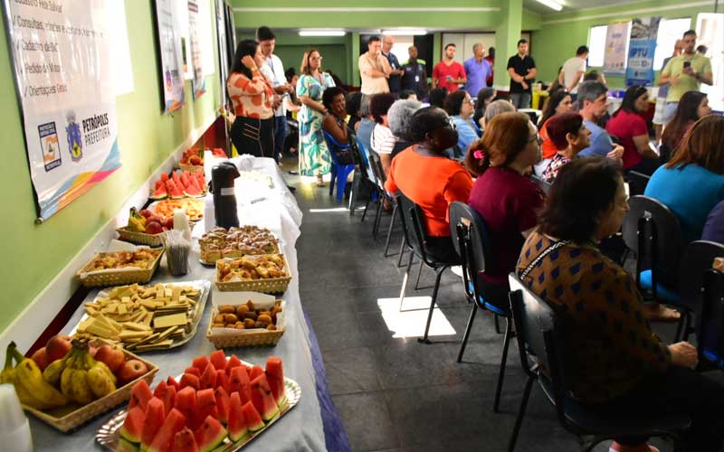 Prefeitura lança aplicativo Meu Inpas em café da manhã com aposentados e pensionistas