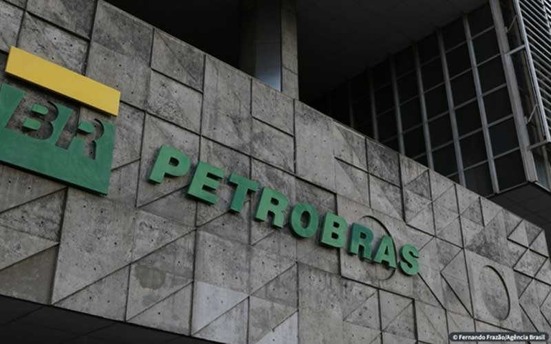 Conselho pode distribuir dividendos da Petrobras “em momento oportuno”