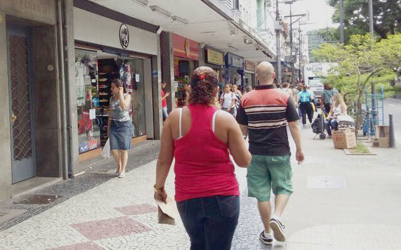 Vendas no comércio retomam crescimento e têm alta de 2,5% em janeiro