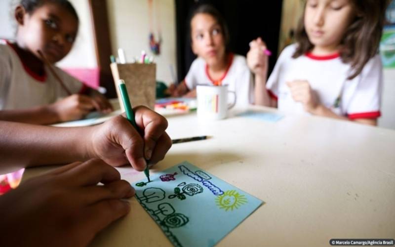 Lula: governo tem que garantir oportunidades a crianças e adolescentes