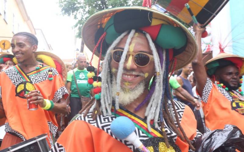 Olodum festeja 45 anos como símbolo de persistência da cultura afro-brasileira