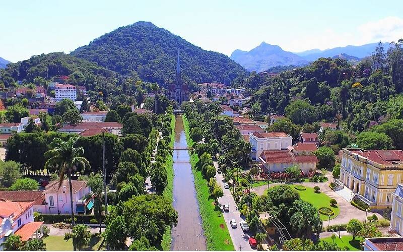 Comércio fechado no feriado de 1º de maio