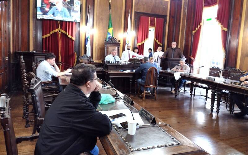 Vereadores cobram cumprimento das emendas impositivas
