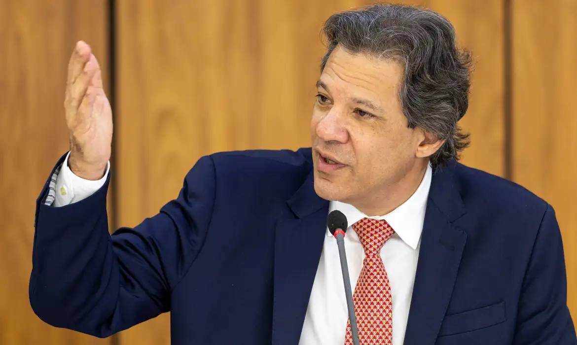 Ecologia e taxação de ricos serão destaque de viagem de Haddad aos EUA