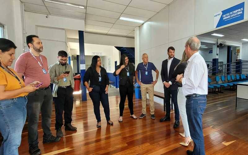 Faetec Petrópolis terá cursos de robótica, panificação e pizzaiolo