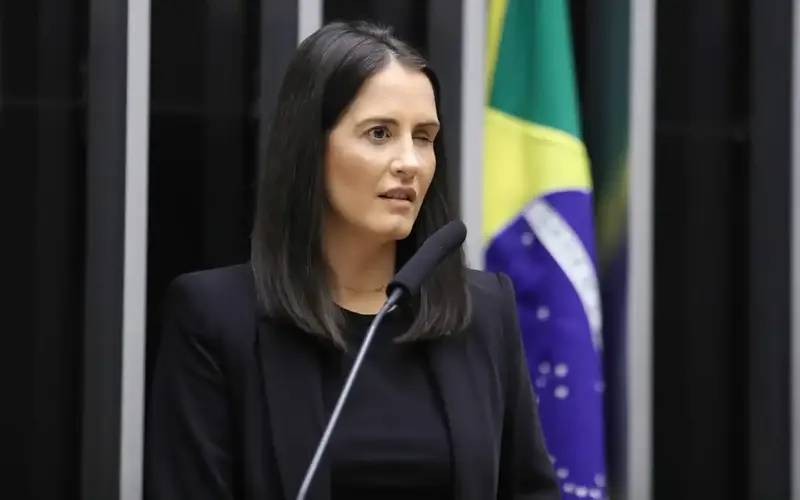 Morre a deputada mato grossense Amália Barros