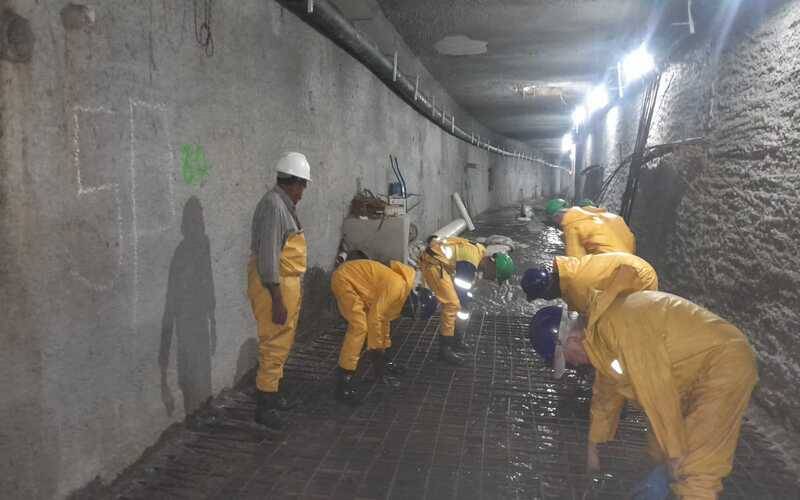 Estado inicia etapa de concretagem no fundo do túnel extravasor em Petrópolis