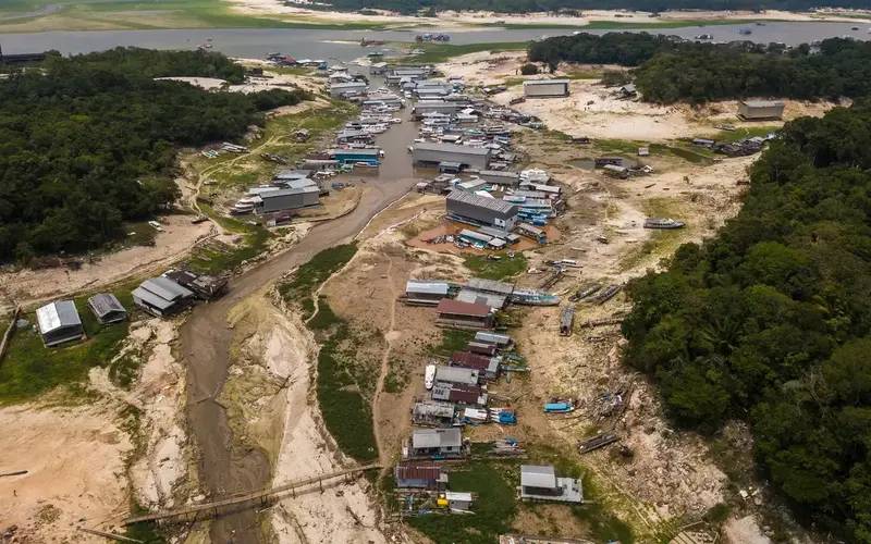 Crise climática: adolescentes levam ao papa demandas da juventude