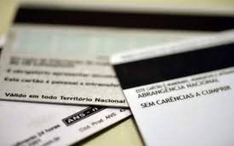 Governo notifica 20 planos de saúde por cancelamentos unilaterais de contratos