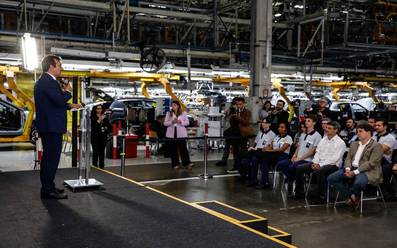 Grupo automotivo Stellantis anuncia R$ 5,5 bilhões de investimentos no Rio de Janeiro