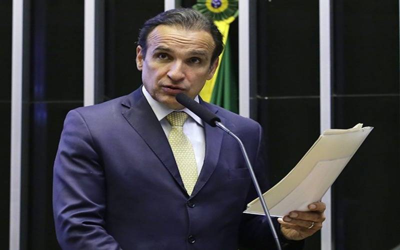 Deputado quer trazer técnicos do governo para explicar obras de contenção à população