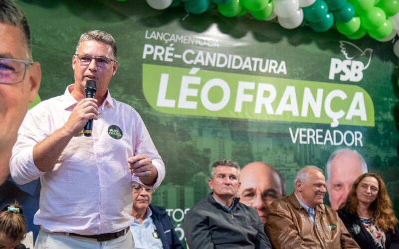 Léo França recebe o apoio de 800 pessoas em festa de lançamento da pré-candidatura a v