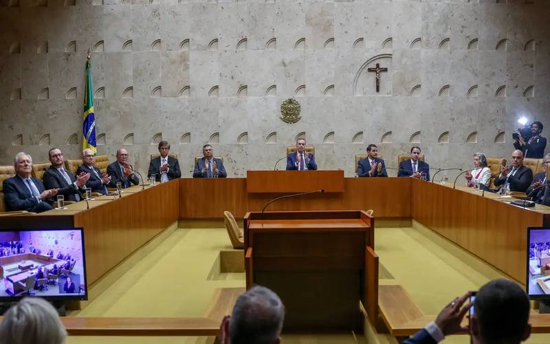 Judiciário entra em recesso; plantão do STF fica com Barroso e Fachin