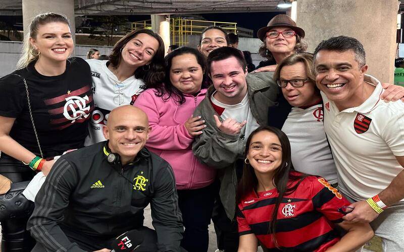  01- Tatiana Mesquita, Manuela Terra, Madu Borges,Margareth Catellain, o repórter da F