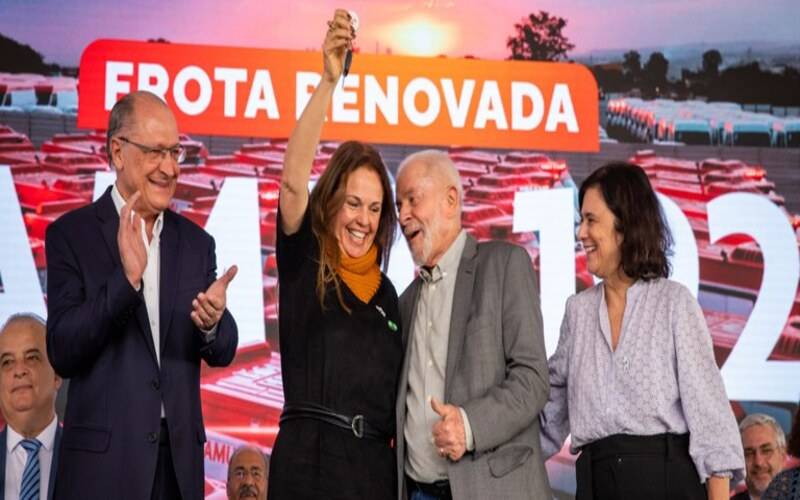 Governo federal entrega 280 novas ambulâncias para a frota do SAMU 192