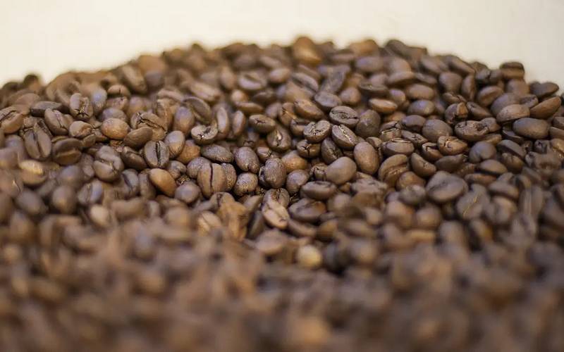Entenda quais elementos tornam o café torrado impróprio para consumo
