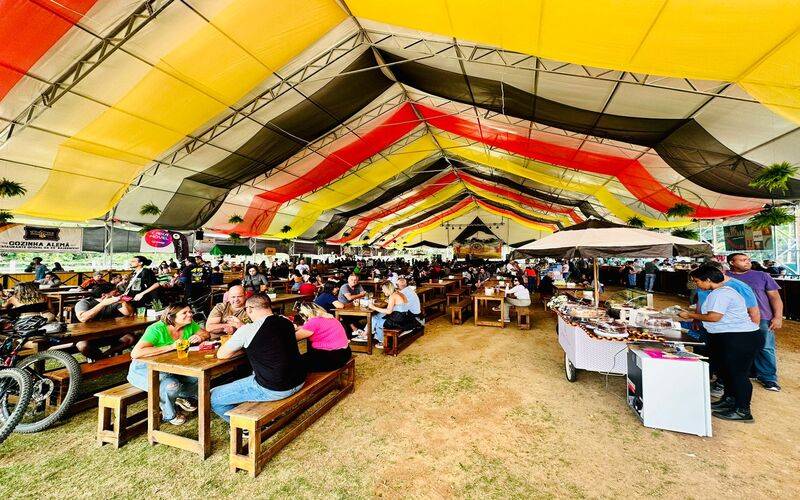 Celebração à cultura germânica retorna em setembro com nova edição da Oktoberfest 