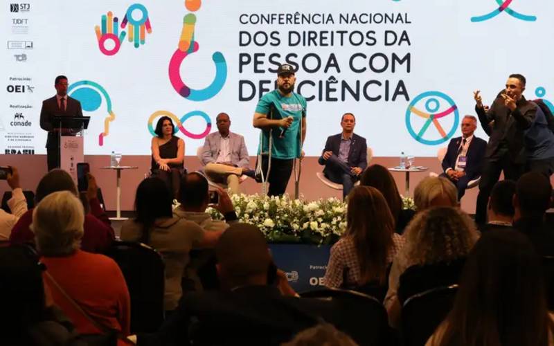 Conferência pede recursos para direitos de pessoas com deficiência