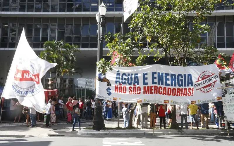 Barroso mantém processo de privatização da Sabesp