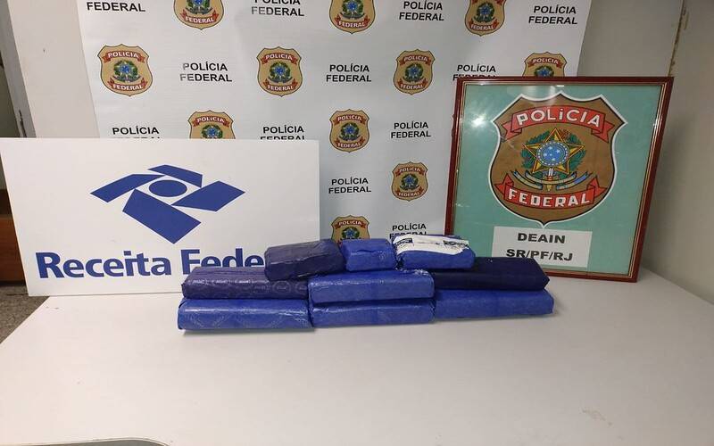 Receita Federal apreende 7,4 kg de cocaína com passageiro grego no Galeão