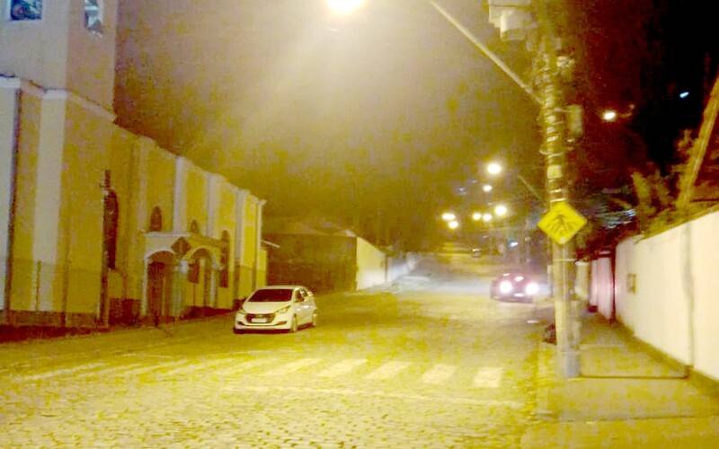 Moradores do Vale do Cuiabá e Quitandinha sofrem com iluminação pública precária