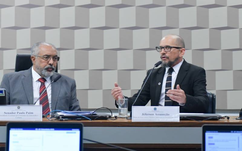 Avança debate sobre PL que institui abril como o Mês Nacional de Valorização da Cultur