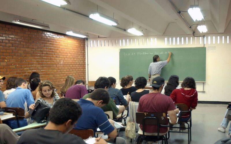 Fies abre inscrições do 2º semestre nesta quinta-feira (22)