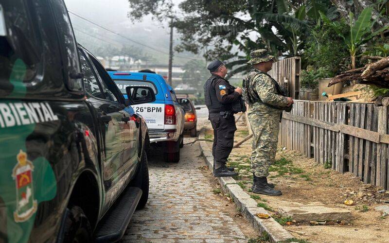 Homem autuado por crime ambiental no Quitandinha