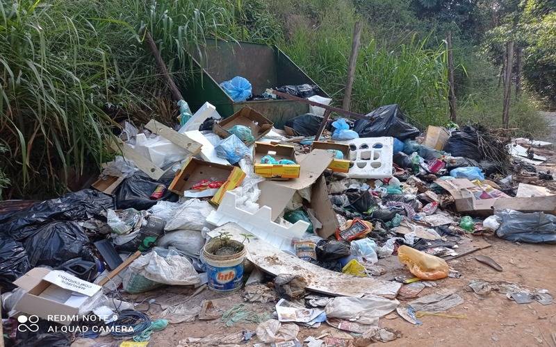 Coleta irregular de lixo nos distritos de Itaipava e Pedro do Rio 