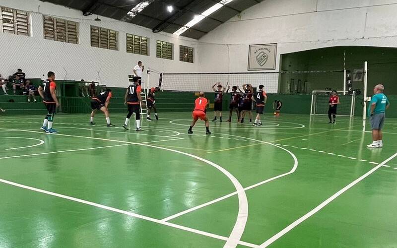 Campeonato Municipal de Voleibol Masculino já tem primeiros semifinalistas definidos