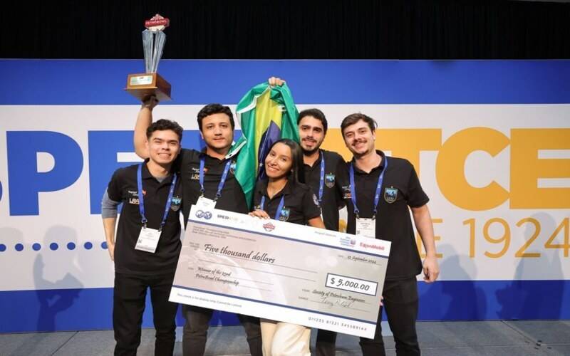 UFRJ é bicampeã internacional em competição de petróleo e gás
