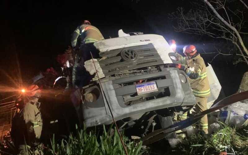 Homem tem perna amputada em acidente envolvendo caminhão no Vale do Cuiabá