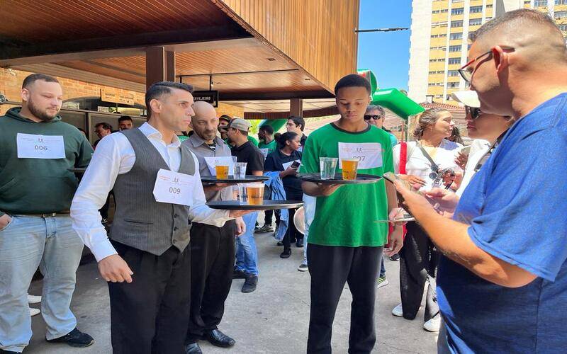 Corrida dos Garçons, atração aguardada, faz o “aquecimento” para o Petrópolis Gourmet 