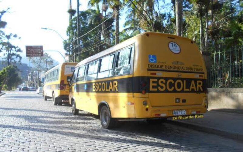 Pais reclamam sobre as condições dos ônibus escolares no Vale do Cuiabá