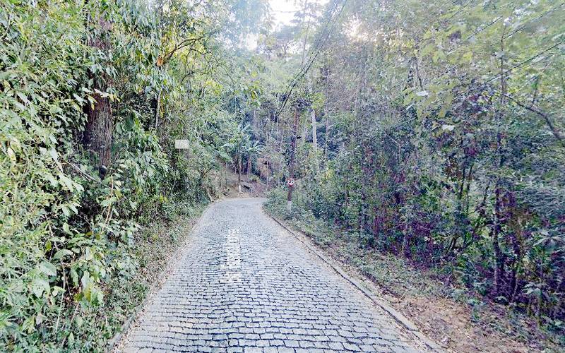 Falta de iluminação na Estrada Fazenda Inglesa