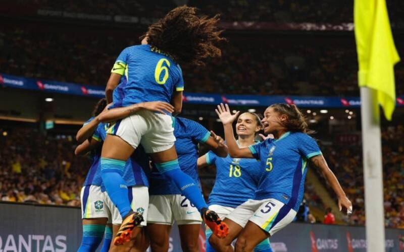 Brasil renovado ganha fôlego de sobra para bater Austrália por 3x1, no feminino