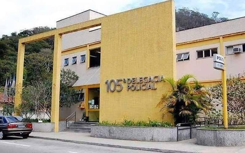 Violência: homem é baleado em Corrêas