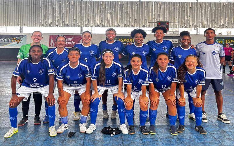 Leoas da Serra jogam semifinal do Campeonato Estadual de Futsal neste domingo (08) 