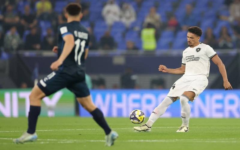 Botafogo perde para o Pachuca e está fora da Copa Intercontinental 