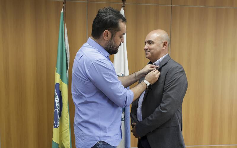 Cláudio Castro dá posse a novo secretário de Transformação Digital