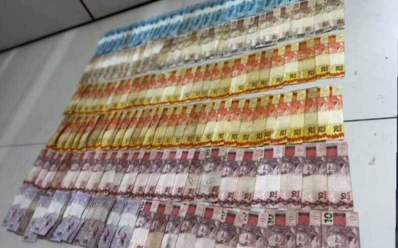 PM apreende drogas no Quitandinha e Retiro