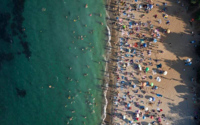 VERÃO: 59 milhões de brasileiros vão viajar na época mais quente do ano, mostra pesqui