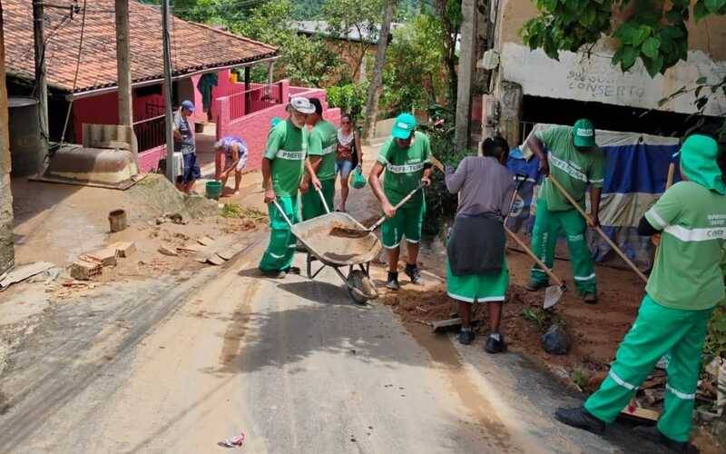 Comdep realiza mutirão de limpeza na Posse para minimizar impactos das chuvas