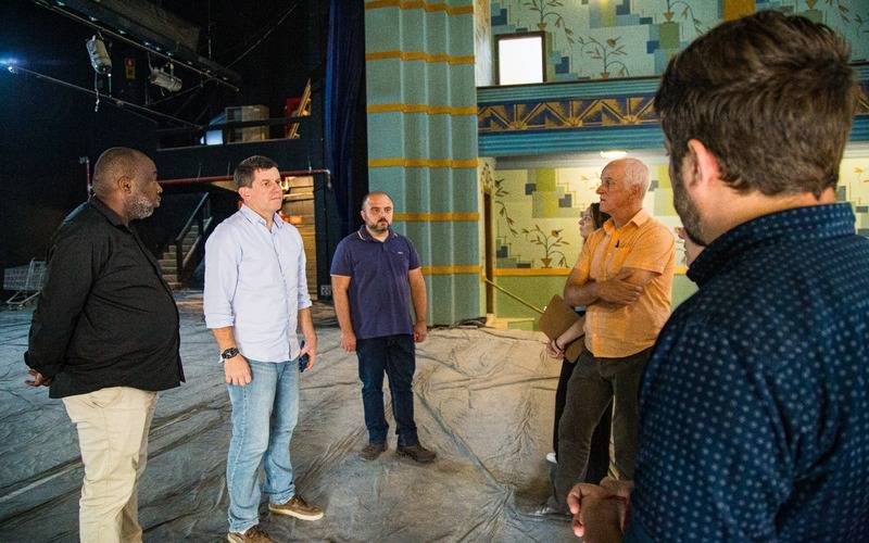 Obras no Theatro Dom Pedro serão retomadas na segunda-feira (13)