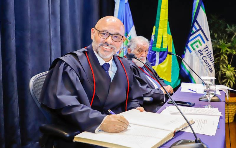 Márcio Pacheco assume a presidência do TCE-RJ para o biênio 2025-2026