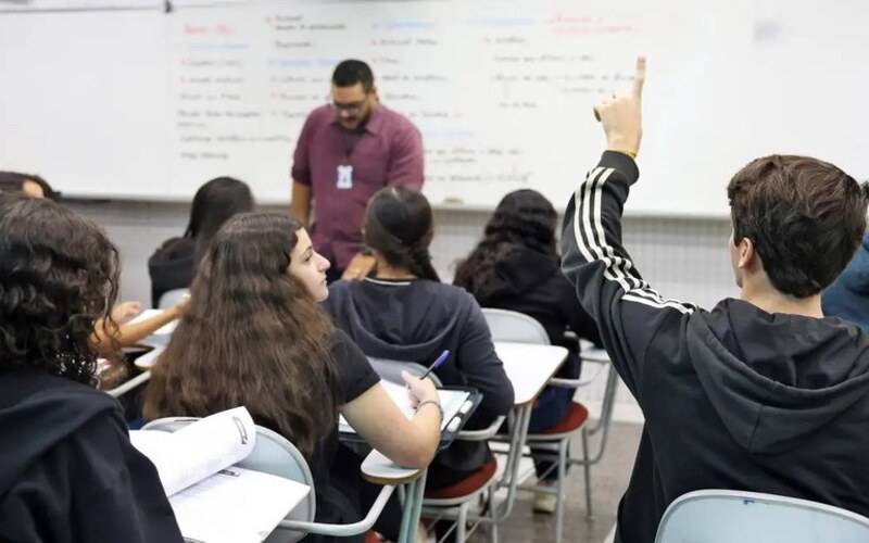 Programa Mais Professores para o Brasil beneficiará 50 milhões de docentes e estudante