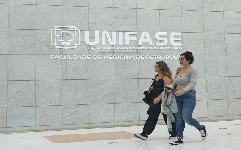 UNIFASE/FMP amplia impacto na saúde com novos programas de residência em Oncologia