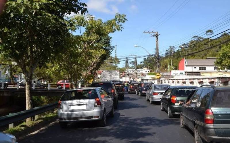 Petrópolis tem a 5ª maior frota do estado 