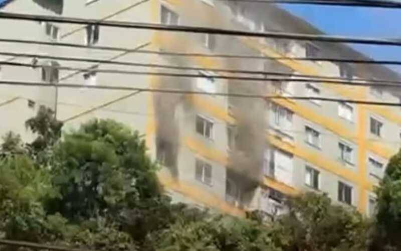 Corpo de Bombeiros controla incêndio em apartamento no BNH do Dr. Thouzet