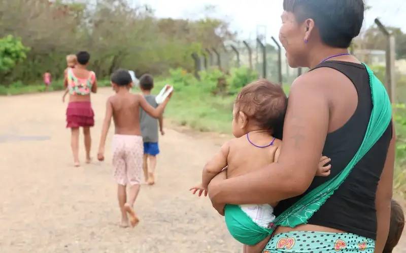 Mortalidade por câncer é maior entre crianças indígenas, diz estudo